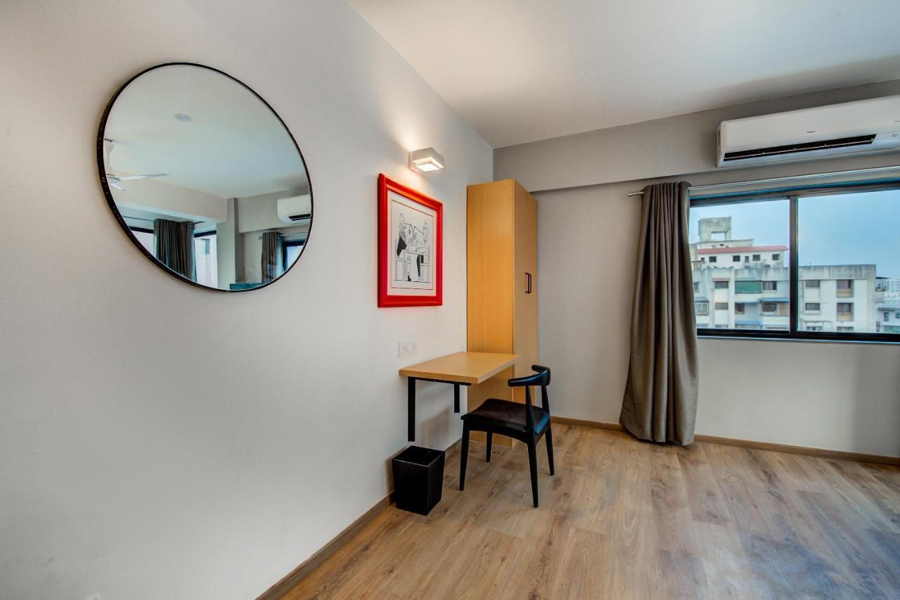 Отель Oyo Townhouse 048 Hadapsar Phursungi Экстерьер фото